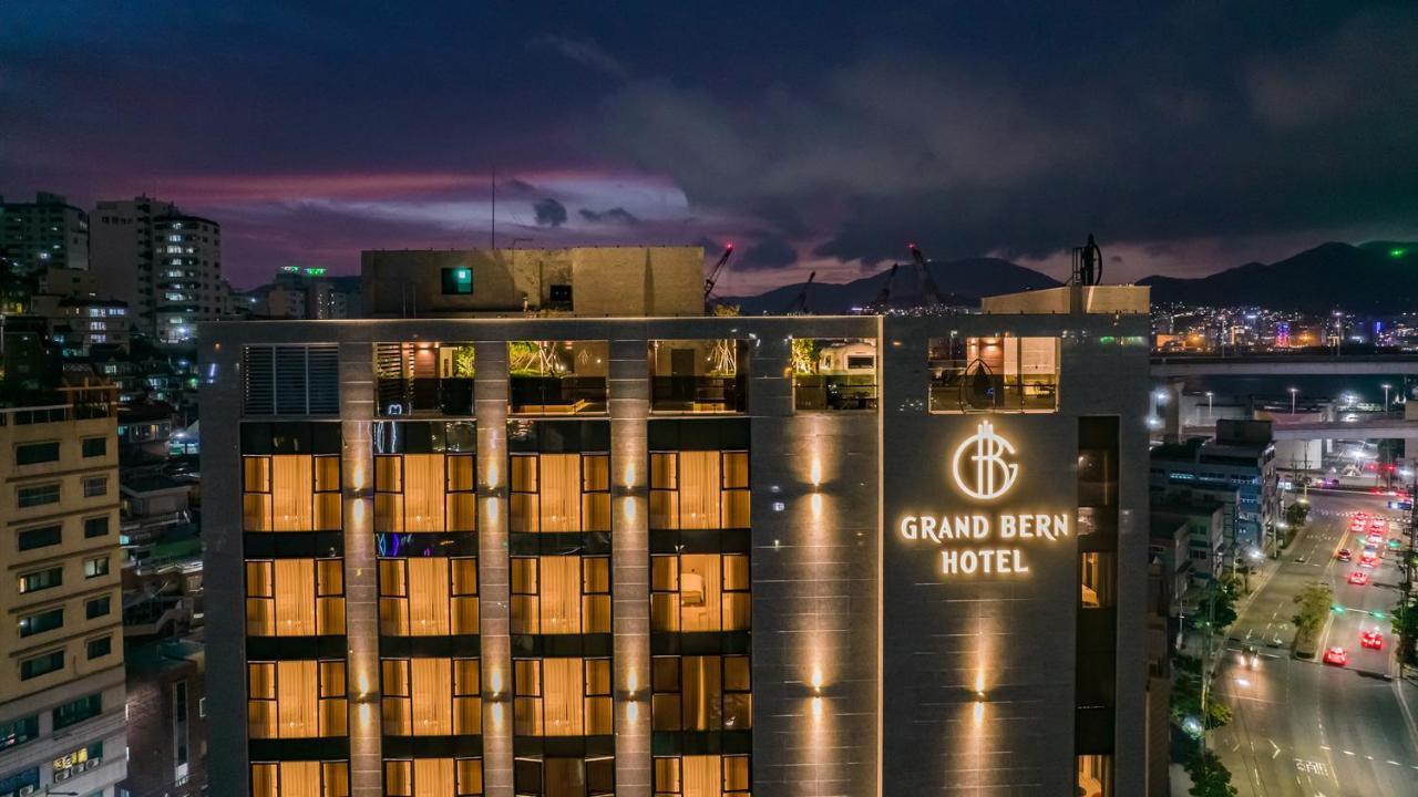 Yeongdo Grandbern Hotel Ciudad Metropolitana de Ciudad Metropolitana de Busan Exterior foto