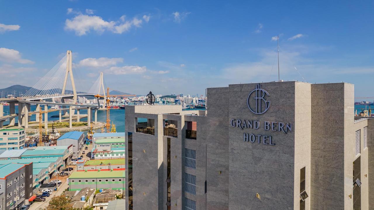 Yeongdo Grandbern Hotel Ciudad Metropolitana de Ciudad Metropolitana de Busan Exterior foto