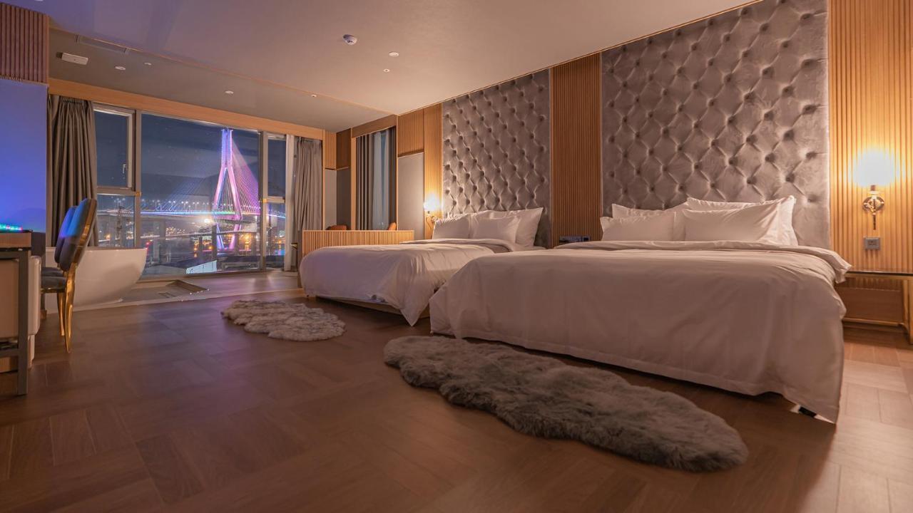 Yeongdo Grandbern Hotel Ciudad Metropolitana de Ciudad Metropolitana de Busan Exterior foto